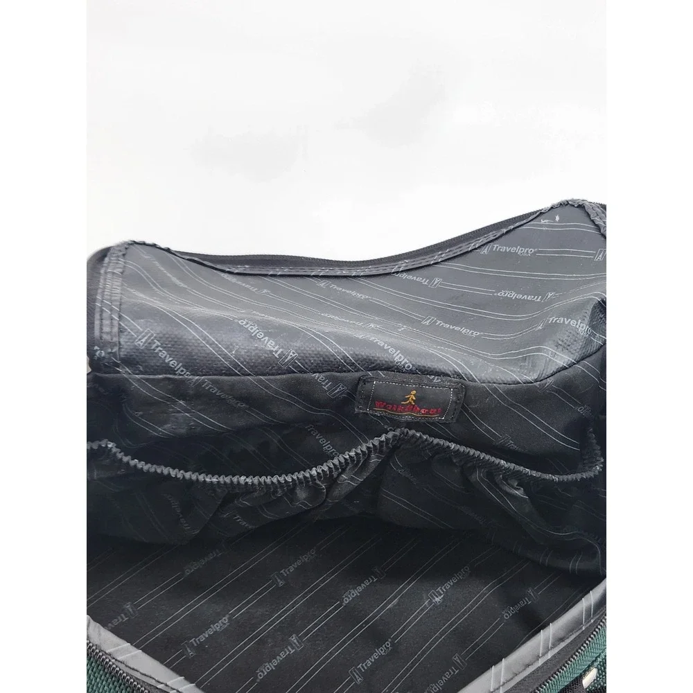Travelpro Walkabout Duffel Travel Bag‎ Green Carry On Overnight 16x10x8